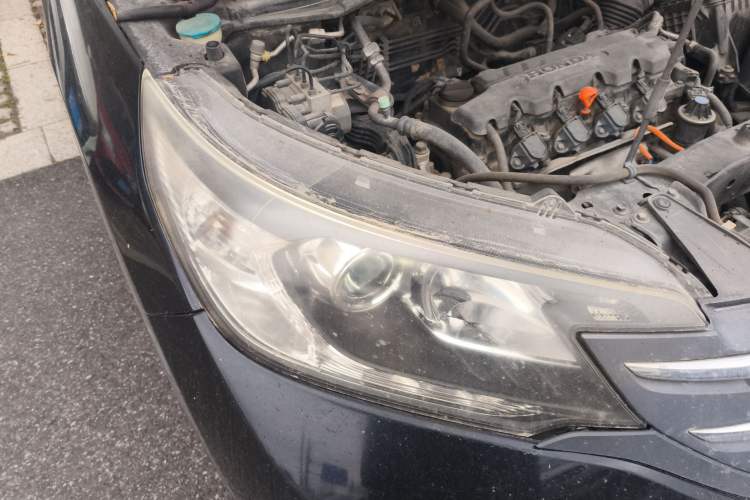 Used Honda CR-V 2012 2.0L two-wheel drive urban version