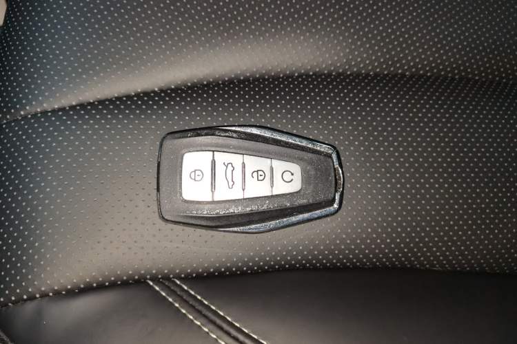 Used Geely Auto Emgrand GT 2021 1.8T Flagship Edition Vehicle Key
