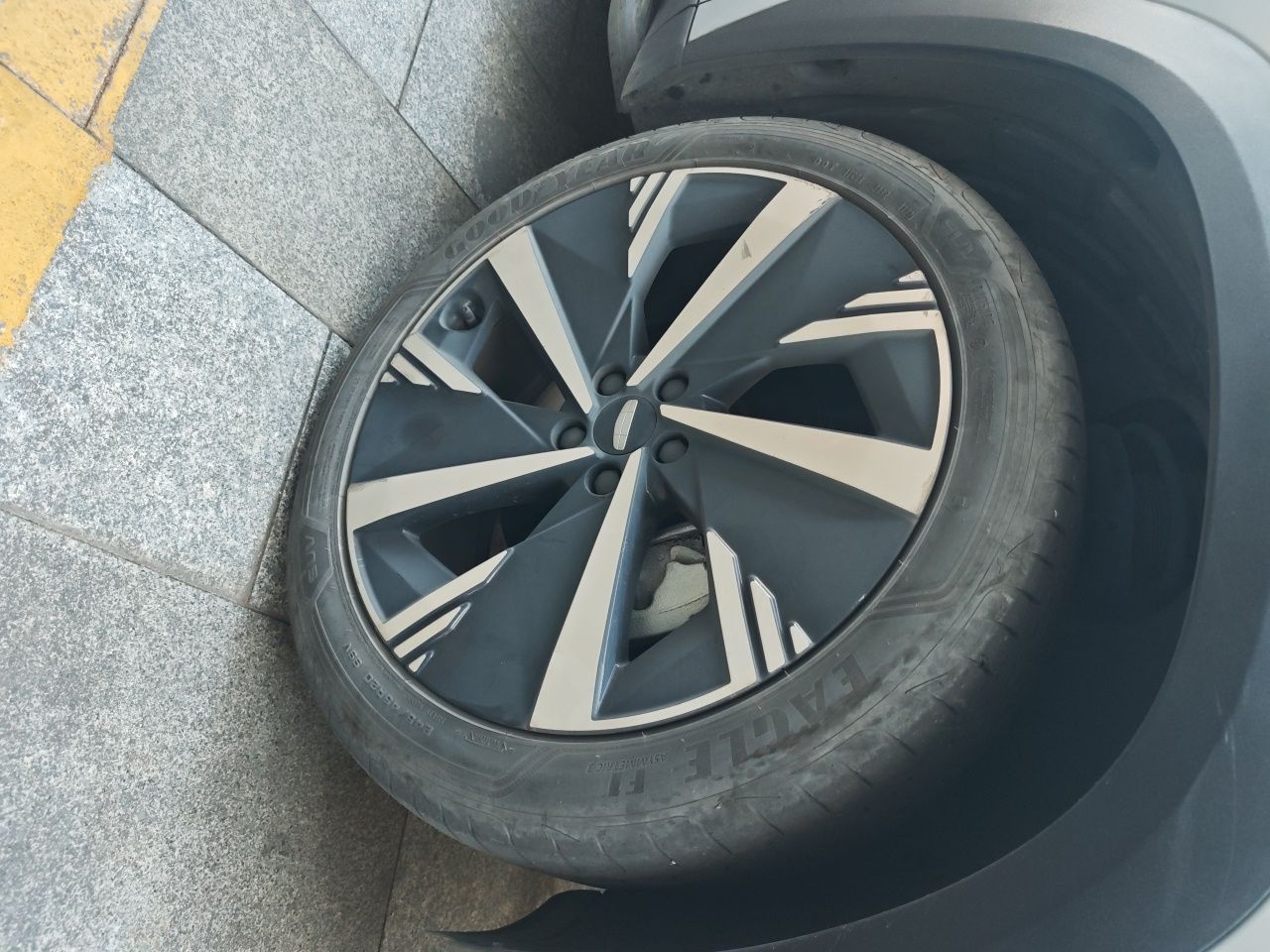 Geely Auto FX11 2023 1.5TD Leishen Hi·F Super Rui — снимка 8