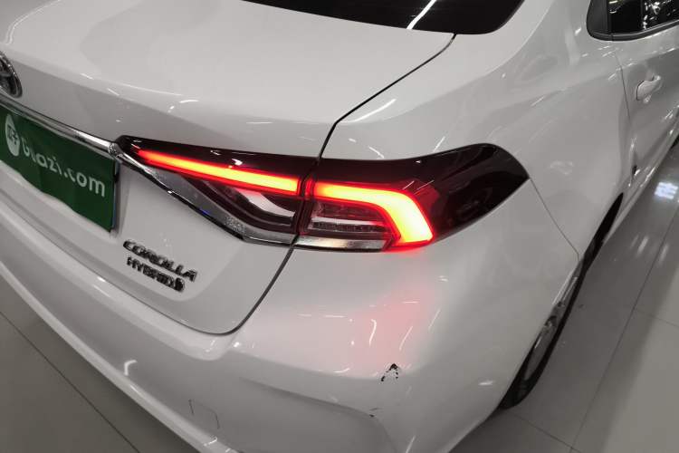 Used Toyota Corolla 2021 Dual-Engine 1.8L E-CVT Pioneer Edition
