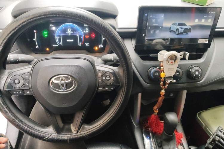 Used Toyota Corolla Cross 2023 2.0L Pioneer Edition Audio And AC Panel