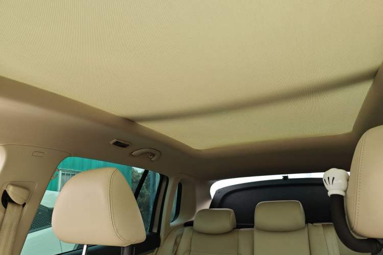 Used Volkswagen Tiguan L 2013 2.0 TSI Automatic All-Wheel-Drive Flagship Edition