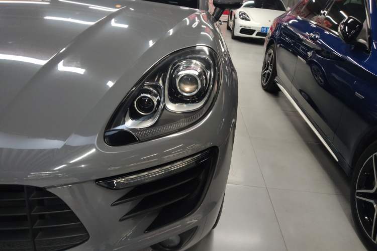 Used Porsche Macan 2014 Macan 2.0T
