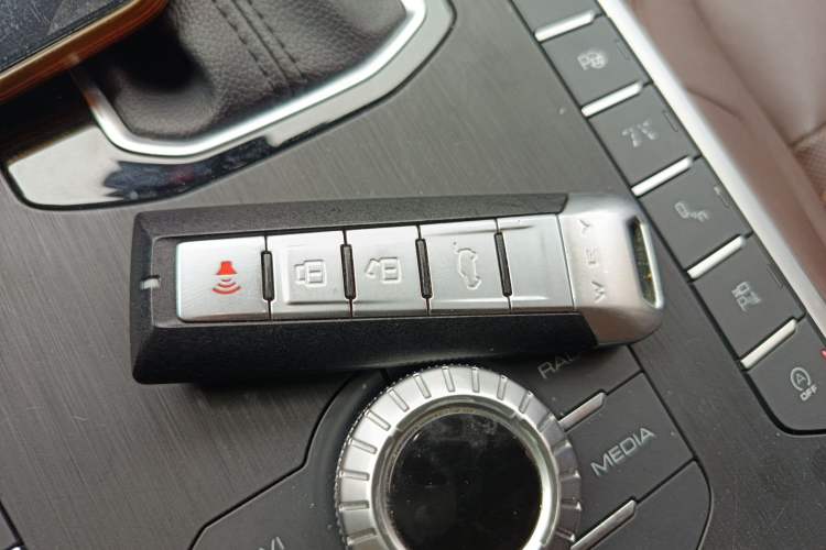 Used Wey VV5 2017 2.0T Flagship Edition
