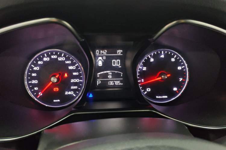 Used MG 6 2017 20T Automatic Luxury Smart Connect Version China V Standard Instrument Cluster