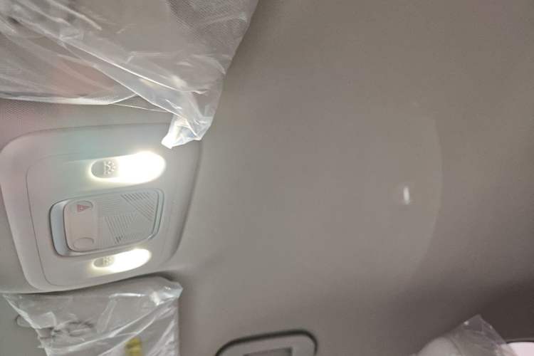 Used Dongfeng NAMMI 01 2024 New Edition 330 Air Headliner