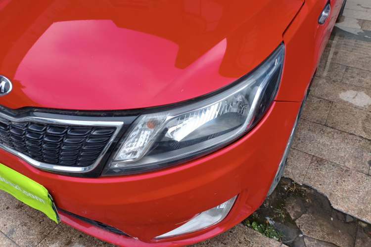 Used Kia K2 2012 Hatchback 1.4L MT Cool Edition Commemorative Model