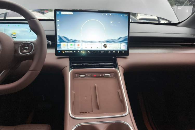 Used Wuling Xingguang S 2025 Model, 130km Leading Edition