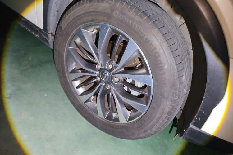 Used GAC Trumpchi GS8 2017 320T Four-Wheel Drive Luxury Smart Connectivity Version (7 Seats)