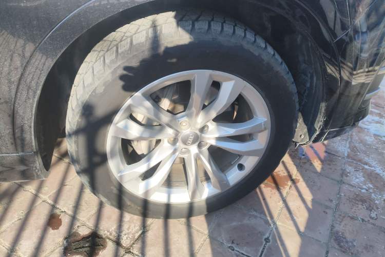 Used Audi Q7 2019 45 TFSI Comfort Model