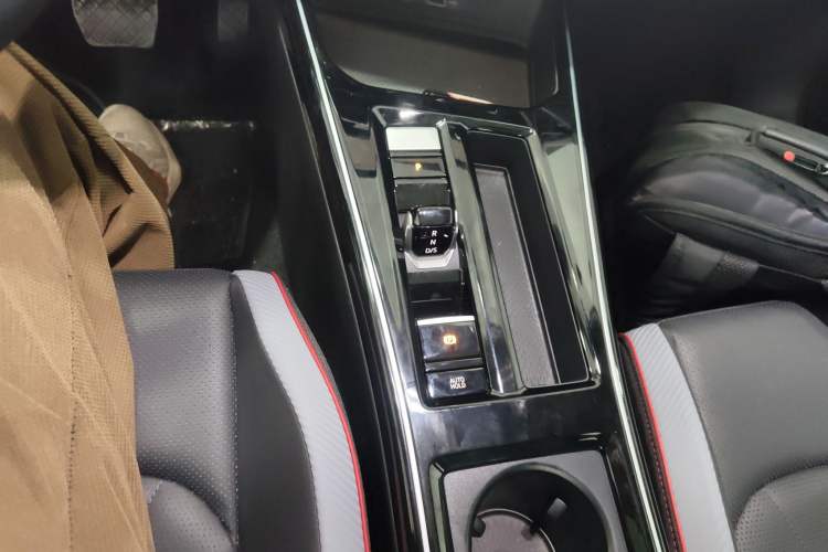 Used Volkswagen Lamando 2024 Lavida L 280TSI DSG Cool & Spicy Edition
