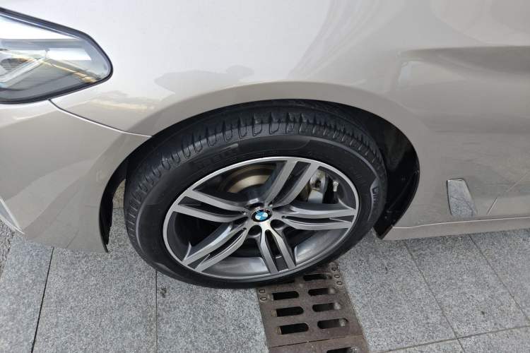 Used BMW 5 Series 2022 Updated 530Li Leading Edition Luxury Package
