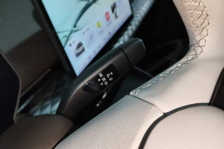 Used JAC Yiwei 3 2023 505km Pro
