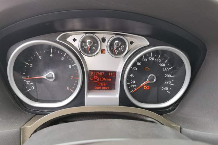 Used Ford Focus 2011 Sedan 1.8L Automatic Fashion Edition
