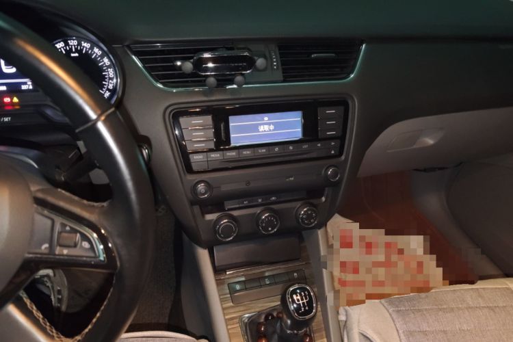 Used Skoda Octavia 2015 1.4TSI Manual Yijun Edition
