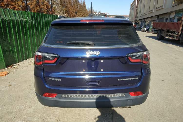 Used Jeep Compass 2020 220T Automatic Leading Edition
