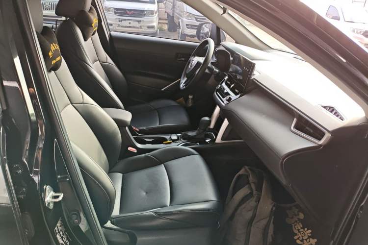 Used Toyota FRONTLANDER 2024 2.0L CVT Leading Edition