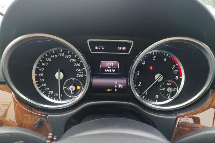 Used Mercedes-Benz M-Class 2014 ML 400 4MATIC Dynamic Model
