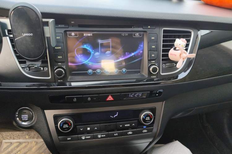 Used Hyundai Mistra 2014 1.8L Automatic Smart GLS
