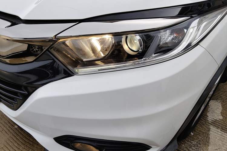 Used Honda Vezel 2019 1.5L CVT Pioneer Edition China V