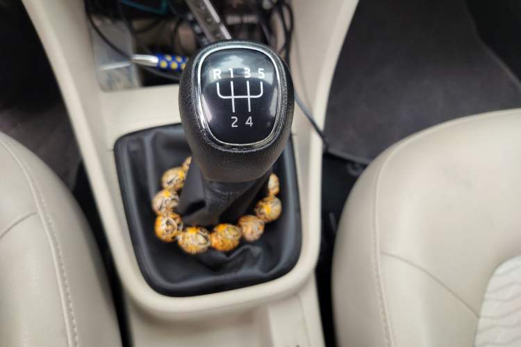 Used Skoda Rapid 2013 1.6L Manual Smart Selection Model