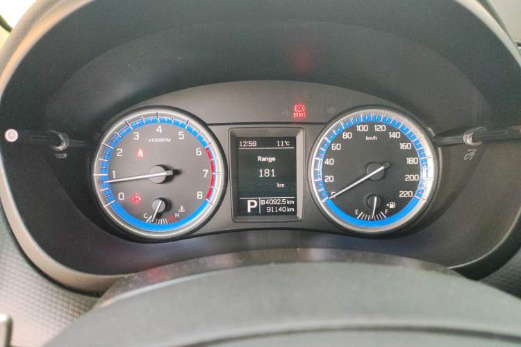 Used Suzuki S-Cross 2014 1.6L CVT Two-Wheel Drive Elite Version
