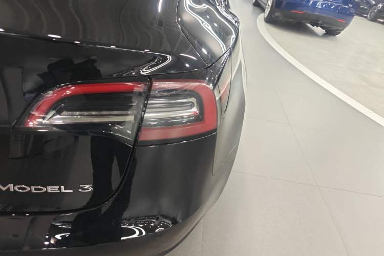 Used Tesla Model 3 2022 Rear-Wheel-Drive Version Right Rear Taillight