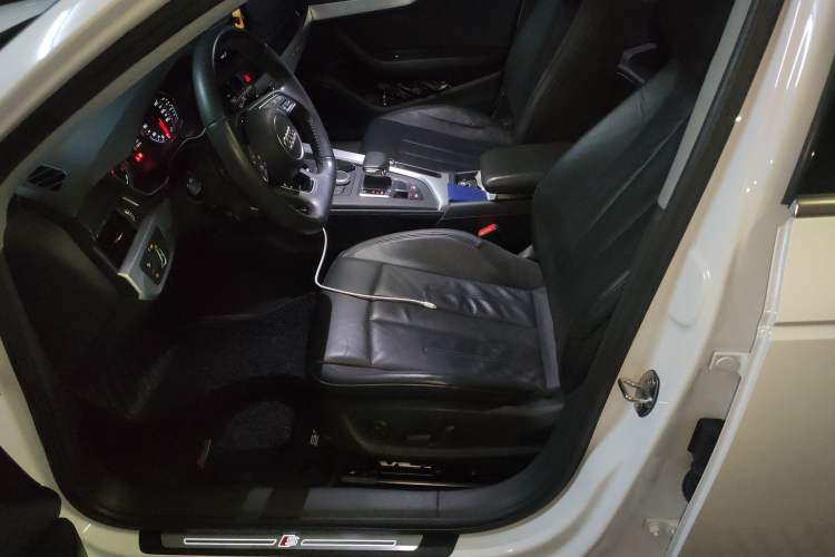 Used Audi A4L 2018 30th Anniversary Edition 45 TFSI quattro Individual Sport Edition