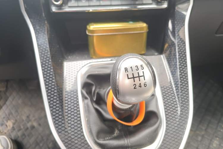 Used Haval M6 2023 PLUS 1.5T Manual Elite Smart Connectivity Model Gear Lever