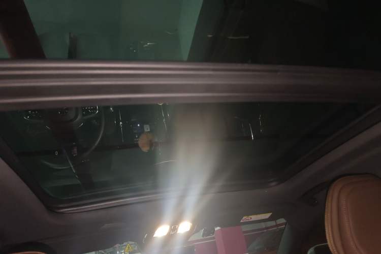 Used Volvo V90 2023 Cross Country B5 AWD Smart Range Edition
