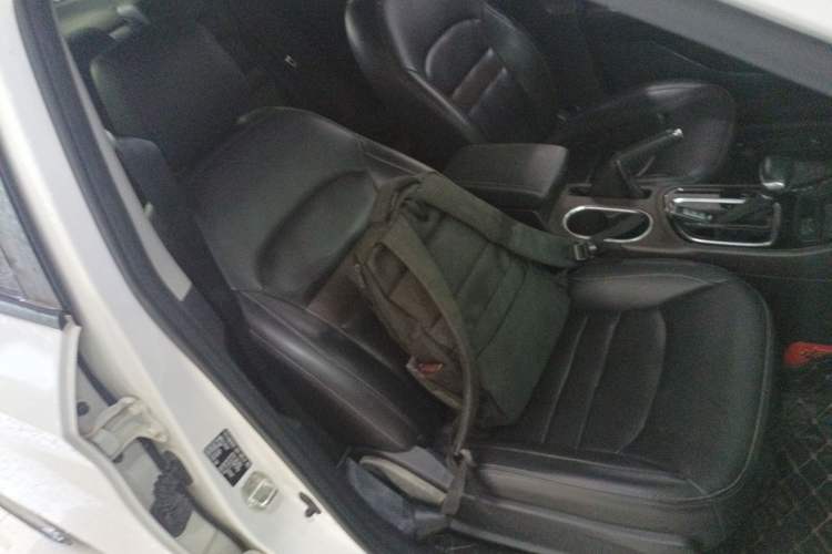 Used GAC Trumpchi GA4 2018 150N Automatic Luxury Edition Right Front Seat