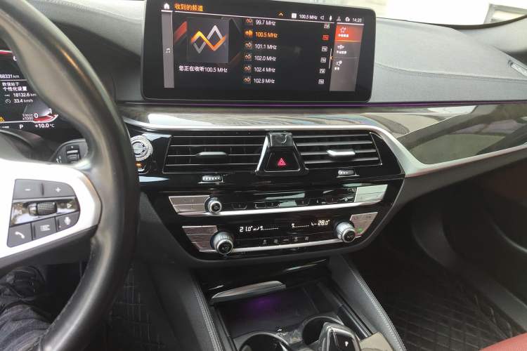 Used BMW 5 Series 2022 Second Facelift 525Li M Sport Package