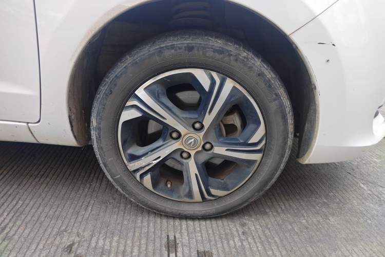 Used CHANGAN Benni E-Star 2020 Heartbeat Edition NMC Lithium Right Front Wheel Hub