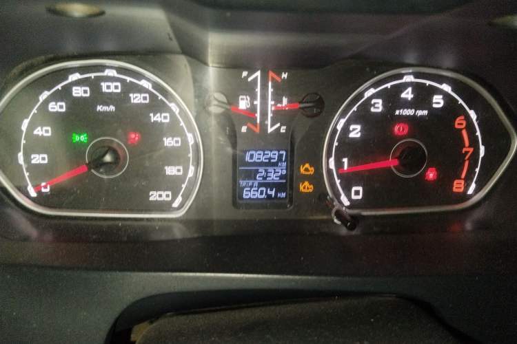 Used Leopaard Q6 2015 2.4L Manual Two-Wheel-Drive Elite Model