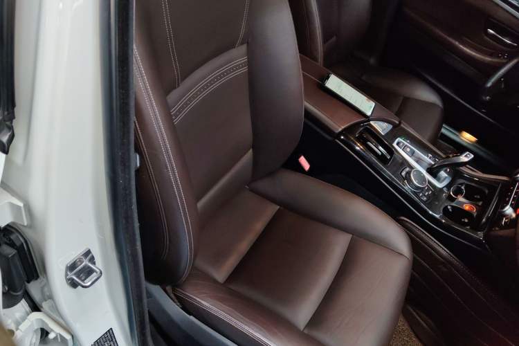 Used BMW 5 Series 2014 525Li Luxury Design Package