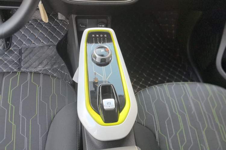 Used CHANGAN Benni E-Star 2020 Heartbeat Edition NMC Lithium
