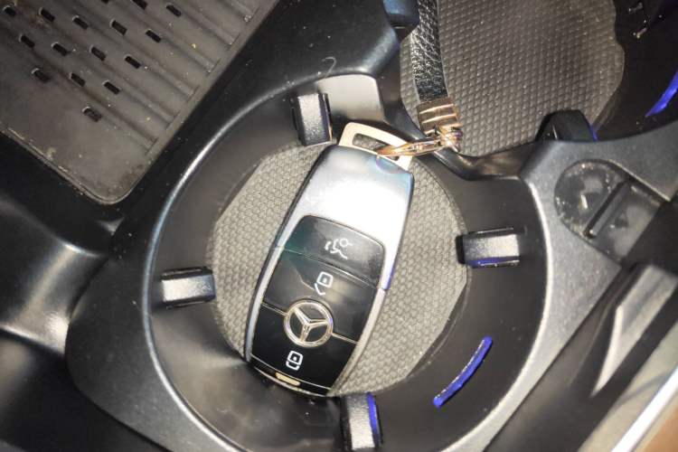 Used Mercedes-Benz E-Class 2020 Facelift E 300 L Stylish Edition
