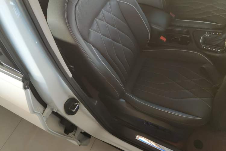 Used Volkswagen Tiguan L New Energy 2023 430 PHEV Plug-in Hybrid Prestige Edition