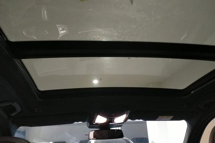 Used BMW X3 2023 Restyled xDrive30i Luxury Version M Night Edition Package Headliner