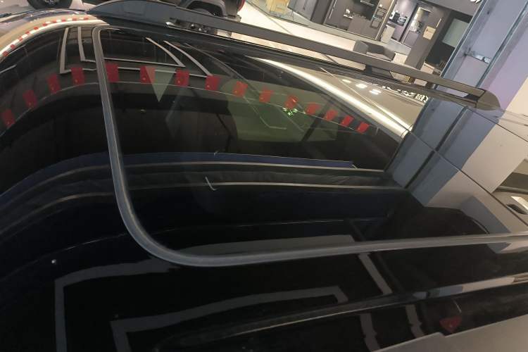 Used Tank 400 New Energy 2024 Hi4-T City Edition Roof