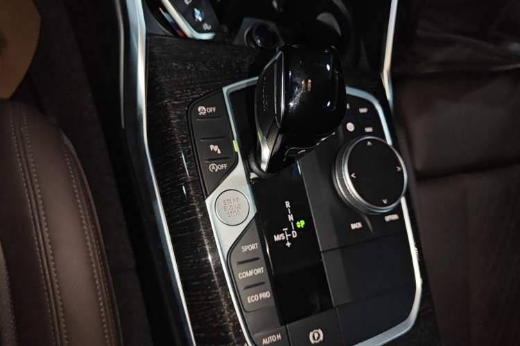 Used BMW 3 Series 2022 325Li M Sport Package