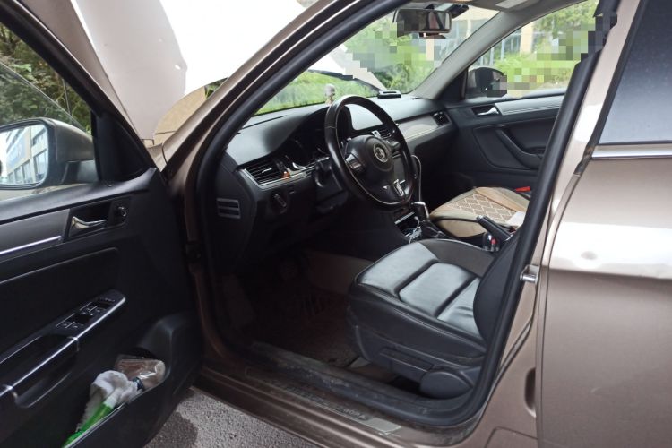 Used Volkswagen Bora 2015 Value Edition 1.6L Automatic Comfort Version