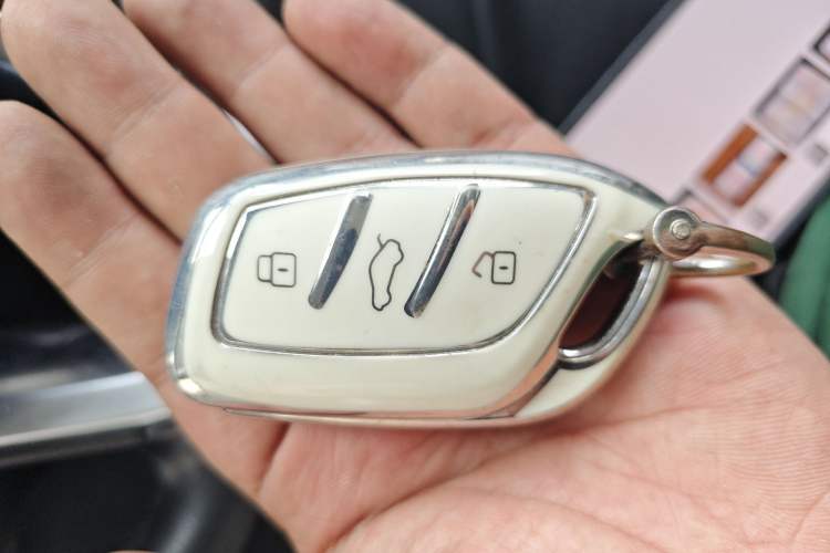 Used Roewe RX5 2020 PLUS 300TGI Automatic Ali National Trend Flagship Edition