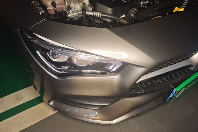 Used Mercedes-Benz CLA 2023 CLA 200 Shooting Brake Right Front Headlight