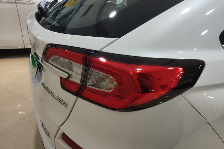 Used Honda Avancier 2017 240TURBO Two-Wheel Drive Elite Edition