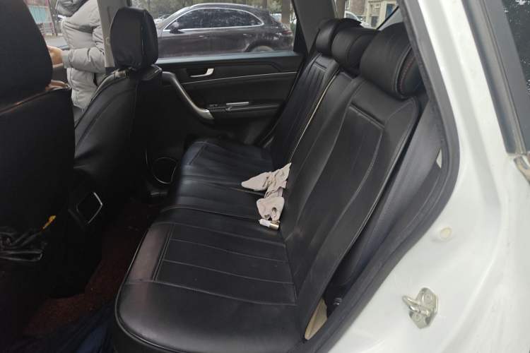 Used Haval H6 2015 Sport Edition 1.5T Automatic Two-Wheel Drive Luxury Model