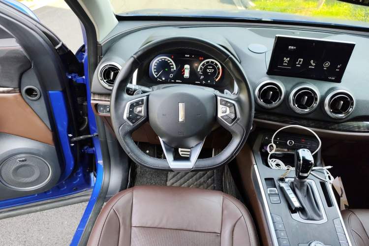 Used Wey VV5 2017 2.0T Ultra-Luxury Version