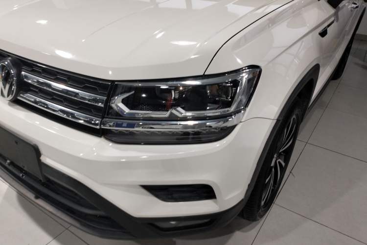 Used Volkswagen Tharu 2019 280TSI Two-Wheel Drive Luxury Edition China V Standard Left Front Headlight