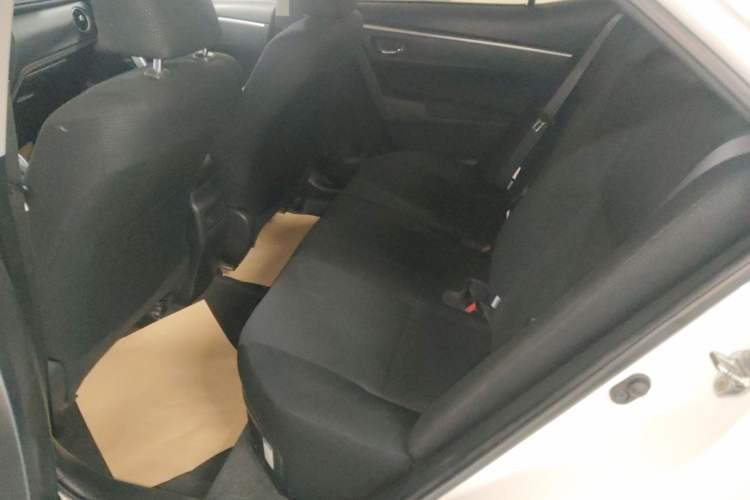 Used Toyota Corolla 2017 Revised Dual-Engine 1.8L E-CVT Leading Edition