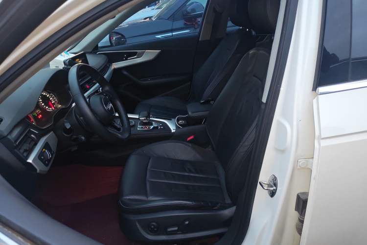 Used Audi A4L 2017 Plus 40 TFSI Fashion Model
